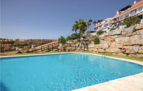 Awesome apartment in La Duquesa w/ Outdoor swimming pool, Outdoor swimming pool and 3 Bedrooms